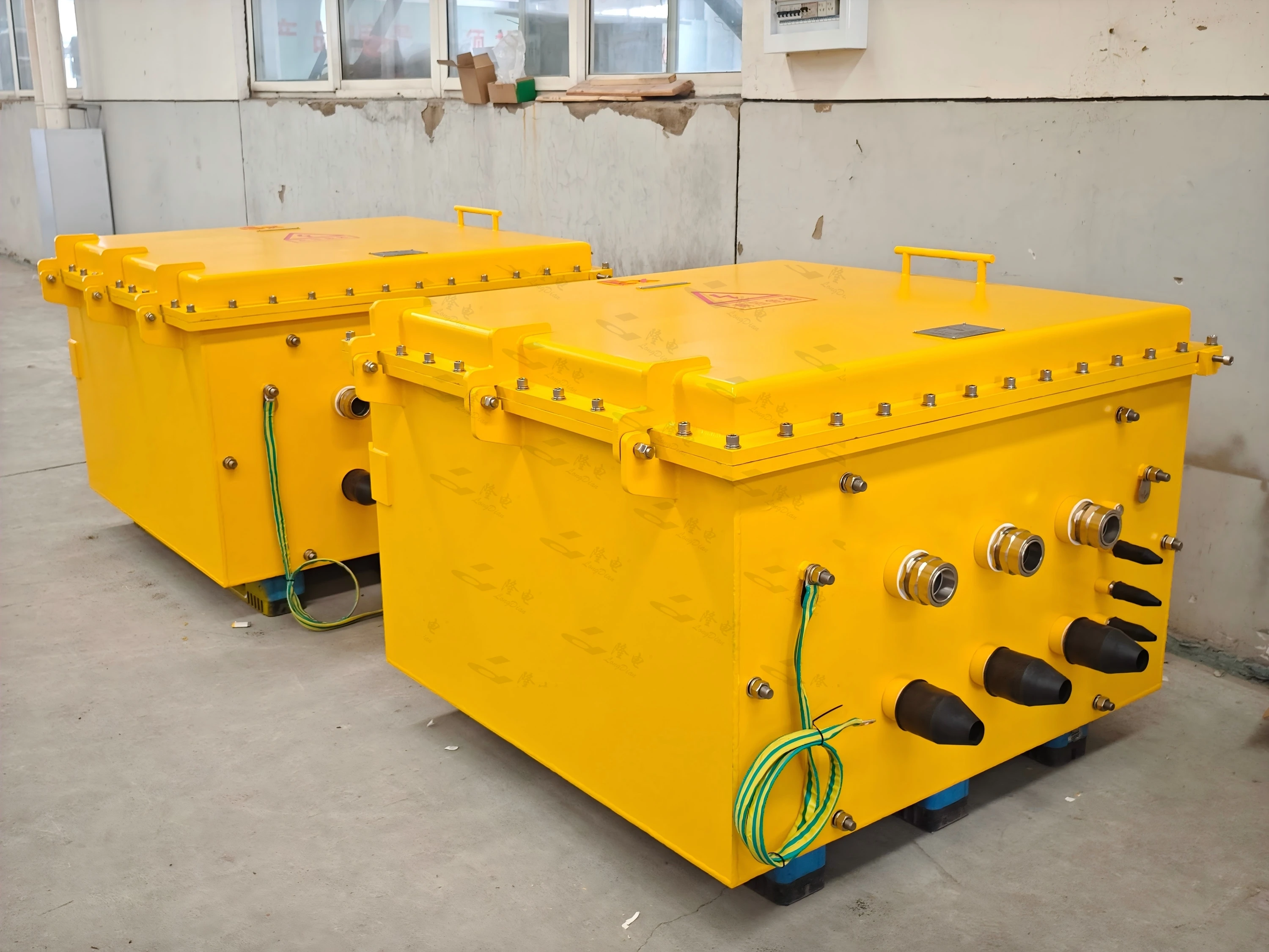 B-10 LD-FBJX Series Explosionproof  Junction box ( dⅡB/dⅡC ) High-voltage