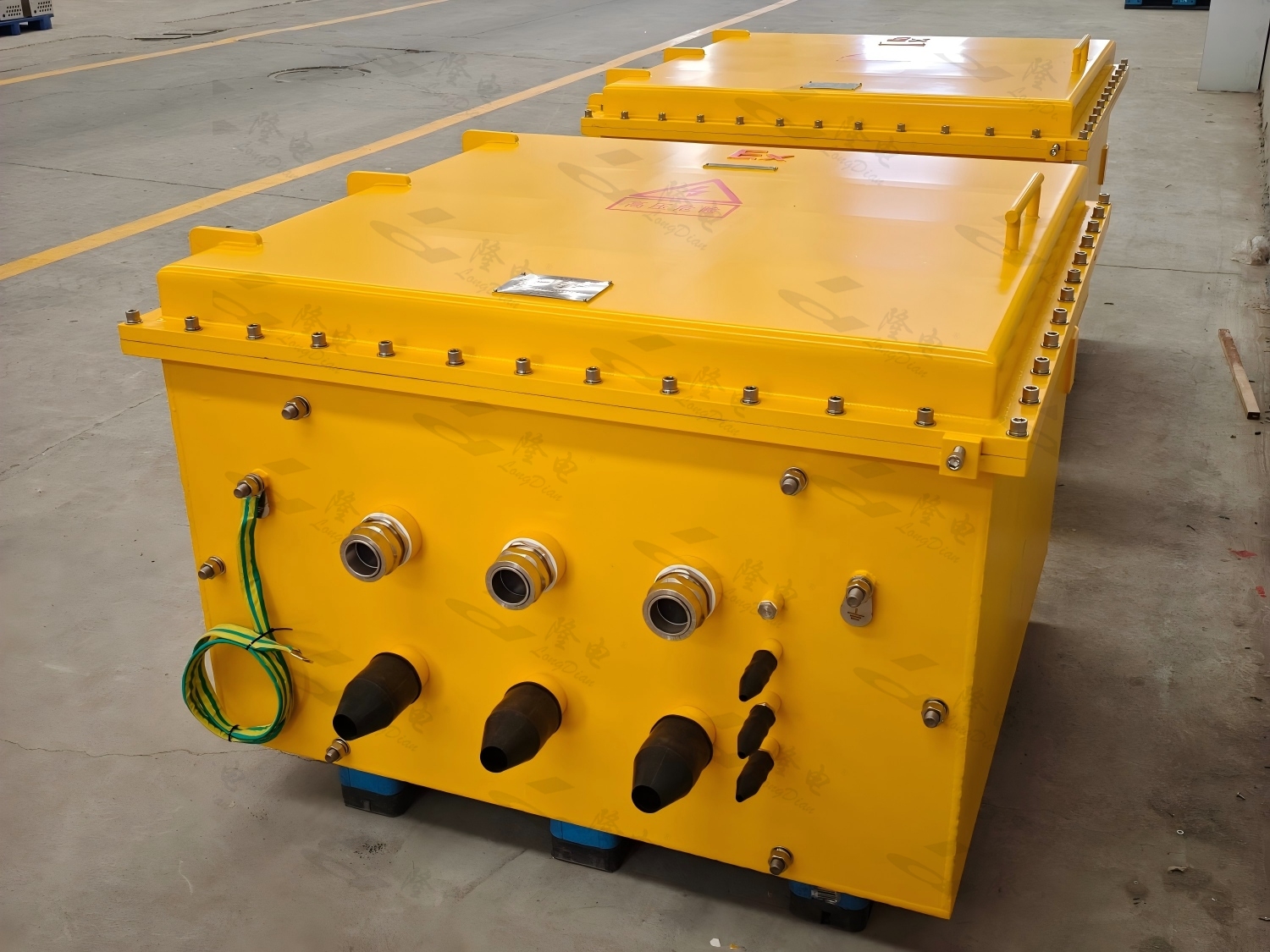 B-10 LD-FBJX Series Explosionproof  Junction box ( dⅡB/dⅡC ) High-voltage