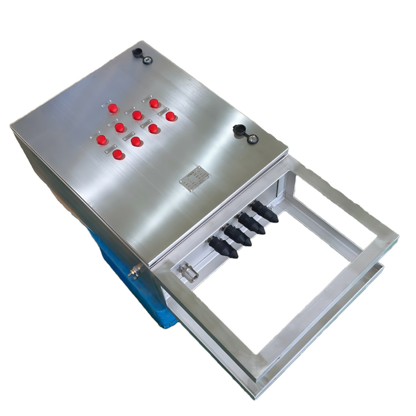 Low Voltage Power Cabinet CFD